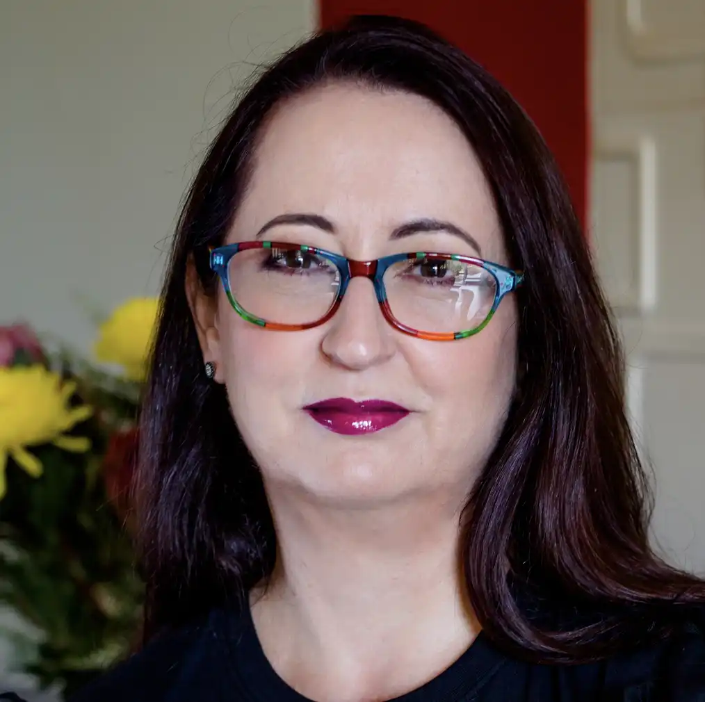 Dr Vera Kriel